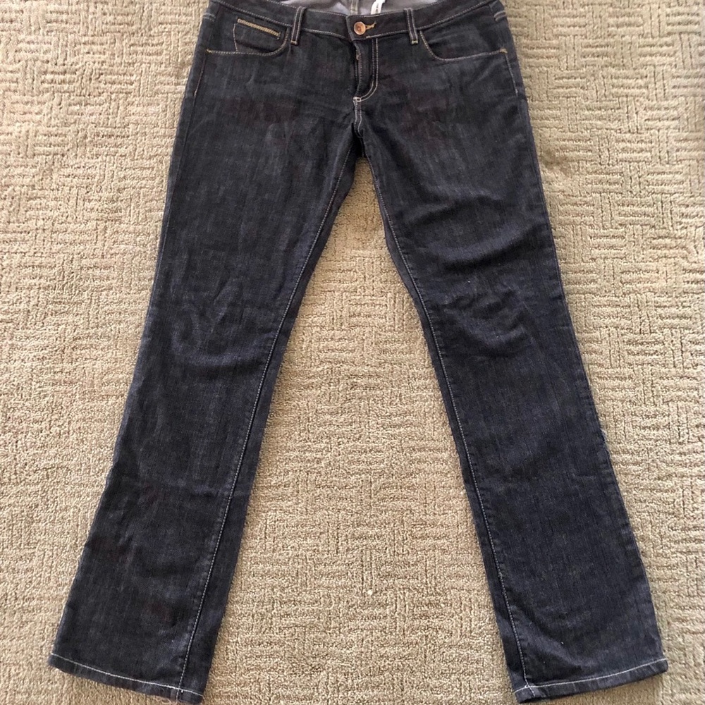 Guess low/mid rise jean